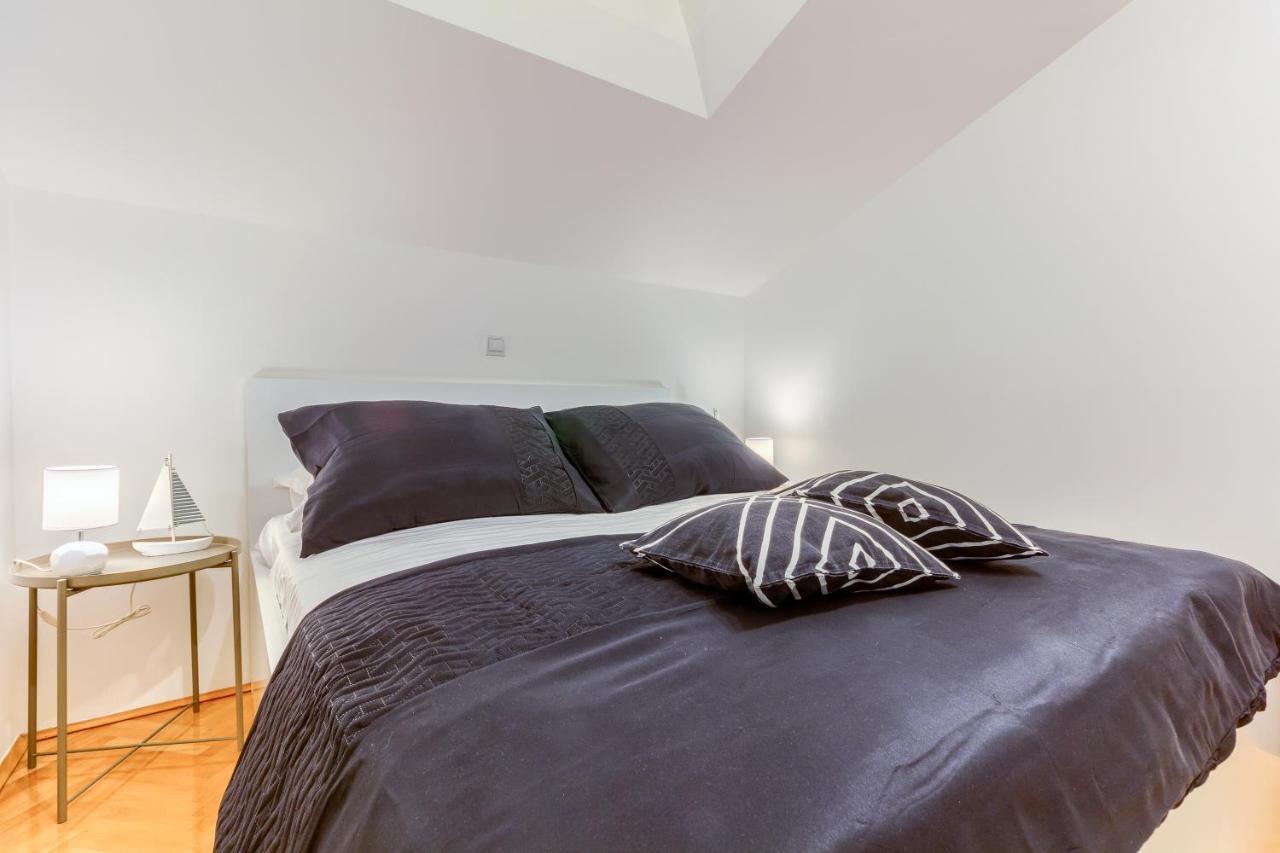 Omis Wind Rose Apartment エクステリア 写真