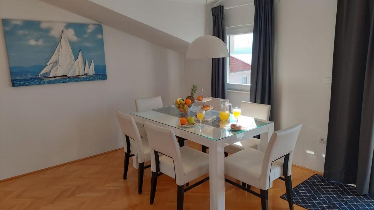 Omis Wind Rose Apartment エクステリア 写真
