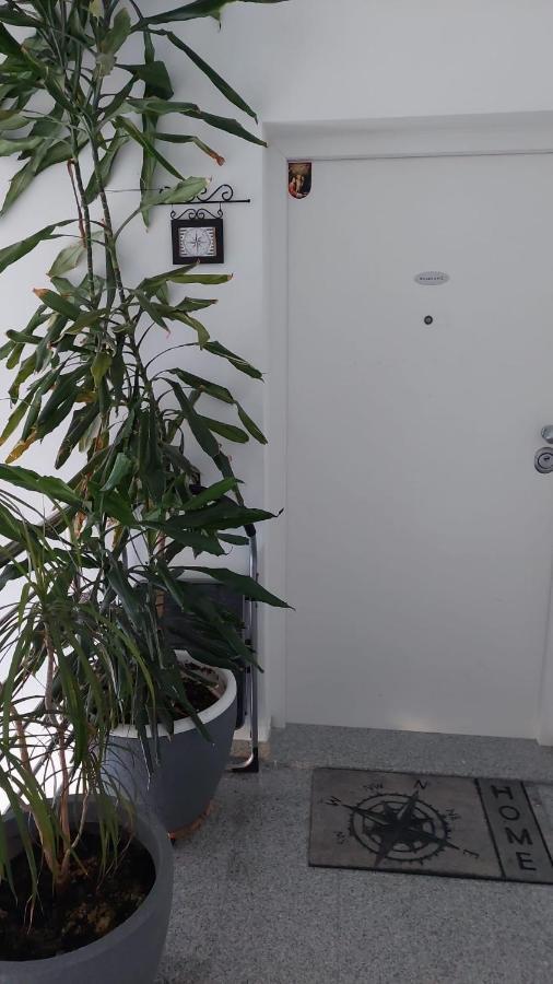 Omis Wind Rose Apartment エクステリア 写真